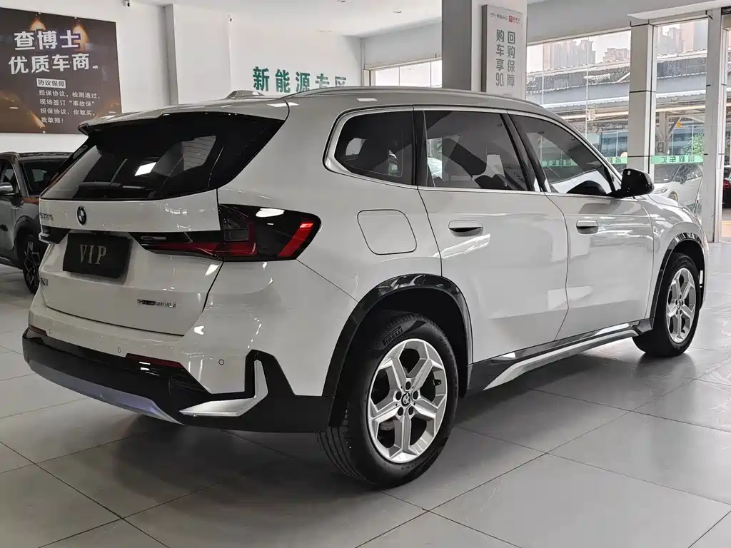 BMW X1 — миниатюра 11