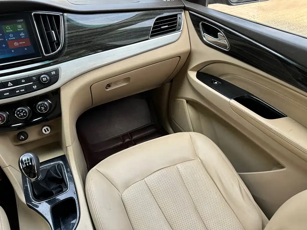 Baojun 730 — миниатюра 18