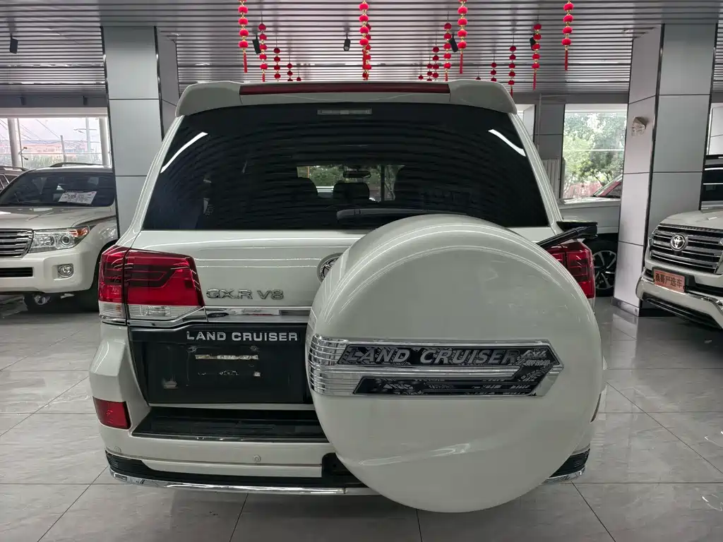 Toyota Land Cruiser — миниатюра 11