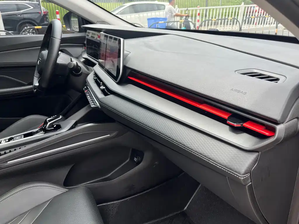 Geely Binrui — миниатюра 11