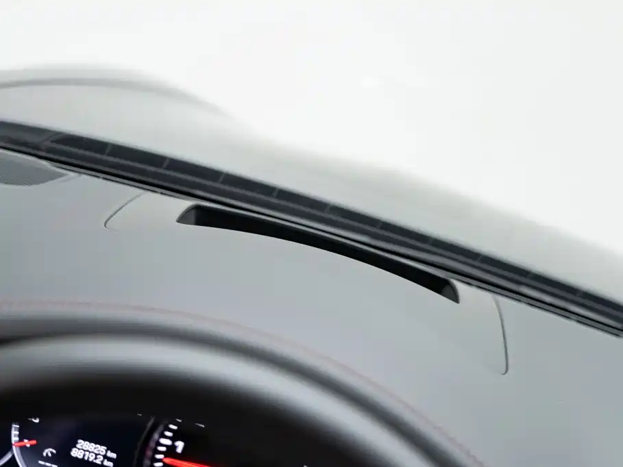 Porsche Panamera — миниатюра 24