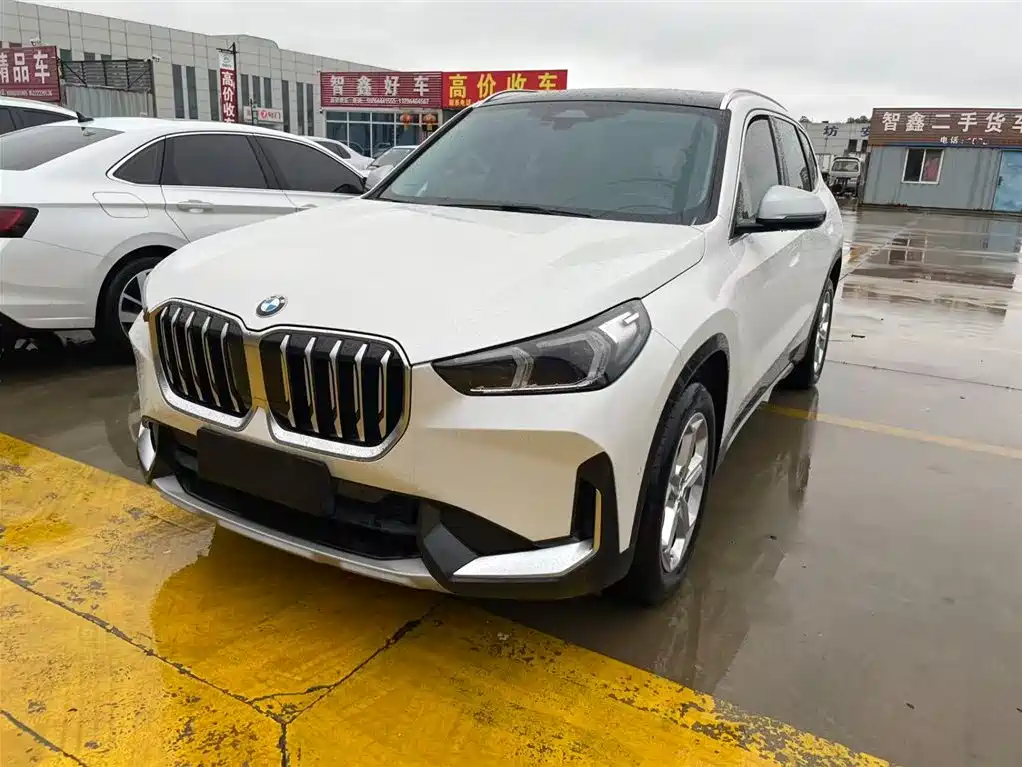 BMW X1 2023