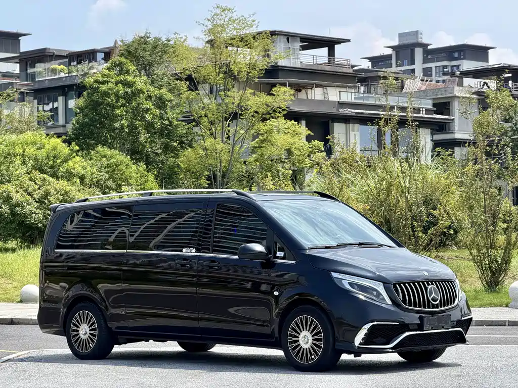 Mercedes-Benz Vito — миниатюра 2