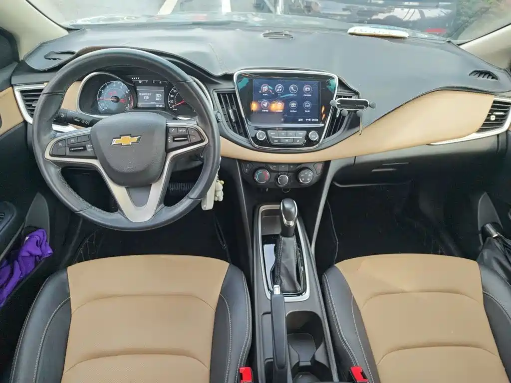 Chevrolet Monza — миниатюра 10