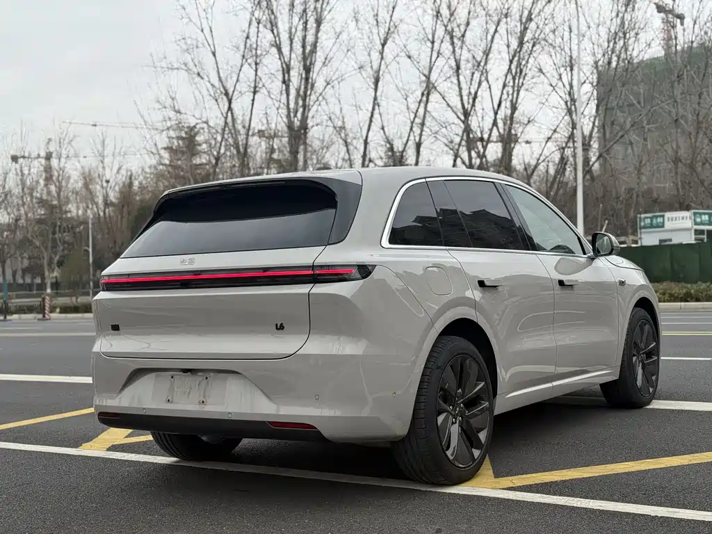 Li Auto IDEAL L6