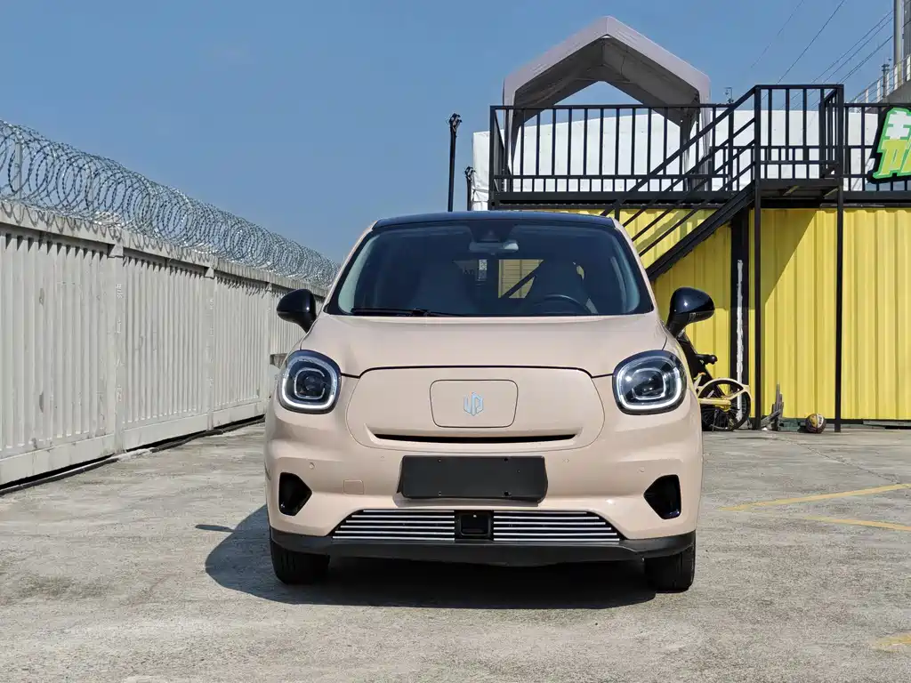 Leapmotor Leapmotor T03 — миниатюра 2