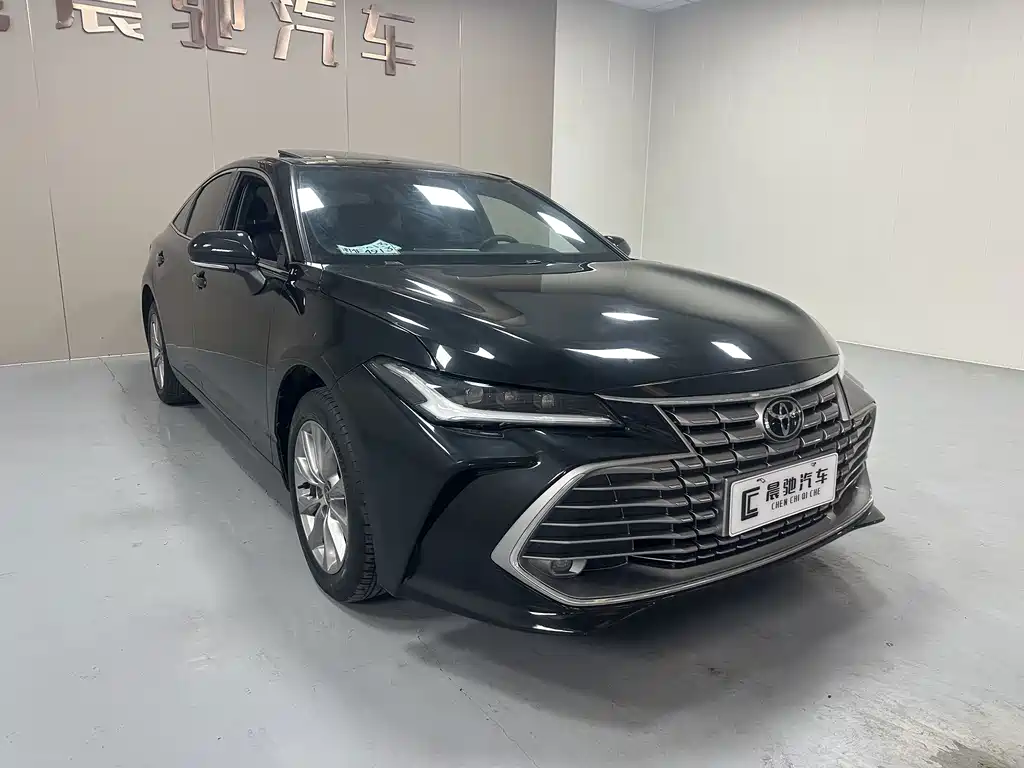 Toyota Avalon — миниатюра 3