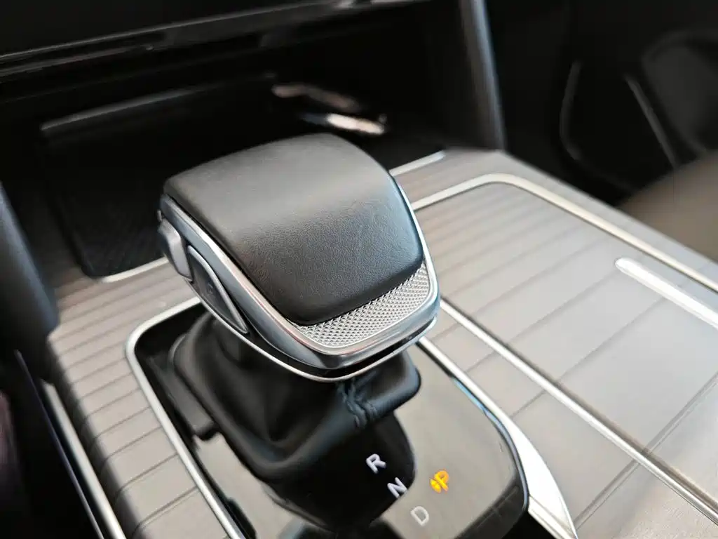 Hongqi HONGQI HS7 PHEV