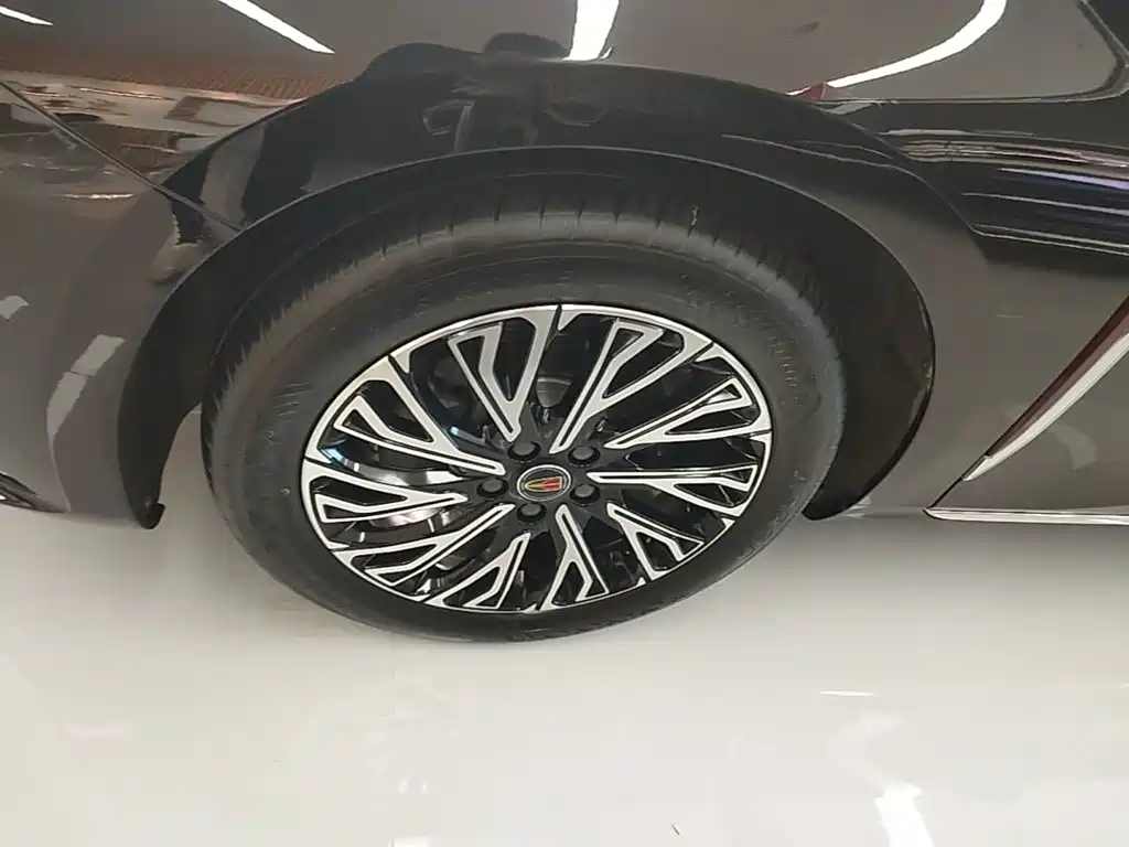 Hongqi Hongqi H5 — миниатюра 23