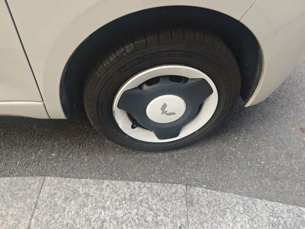 Wuling MINIEV — миниатюра 25