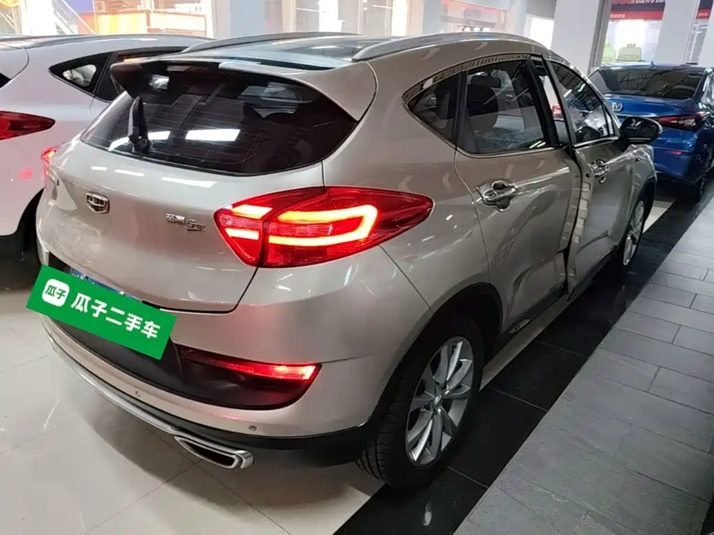 Geely Emgrand GS — миниатюра 7