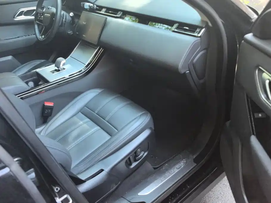 Land Rover Velar — миниатюра 8