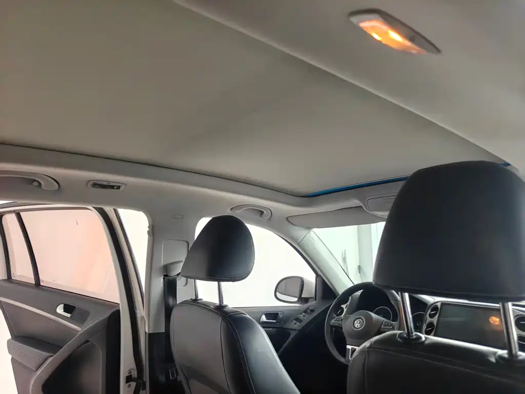 Volkswagen Tiguan — миниатюра 13