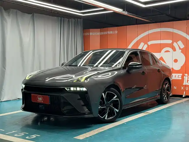 2023 Lynk & Co 03