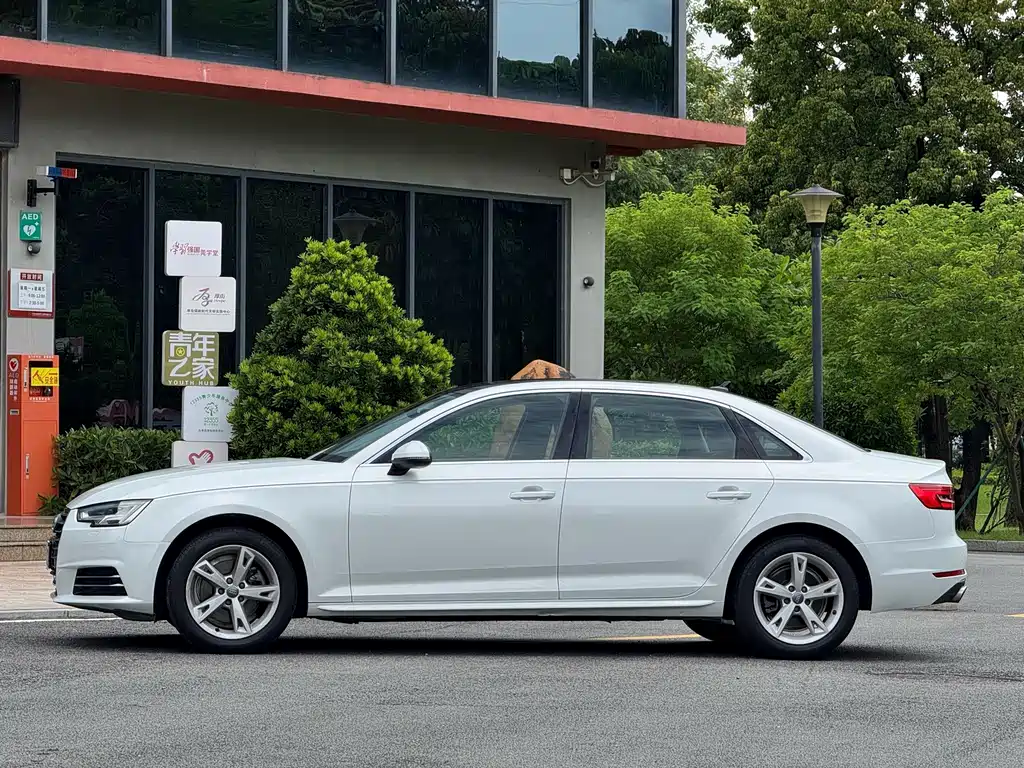 Audi A4L — миниатюра 6