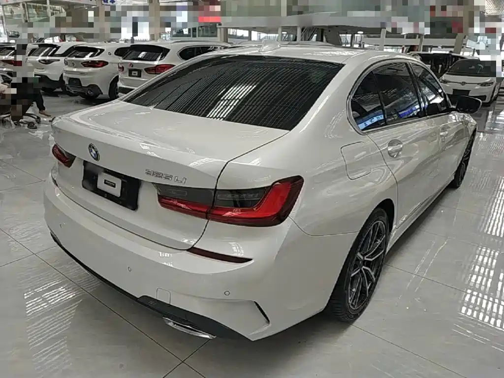 BMW 3 Series — миниатюра 7