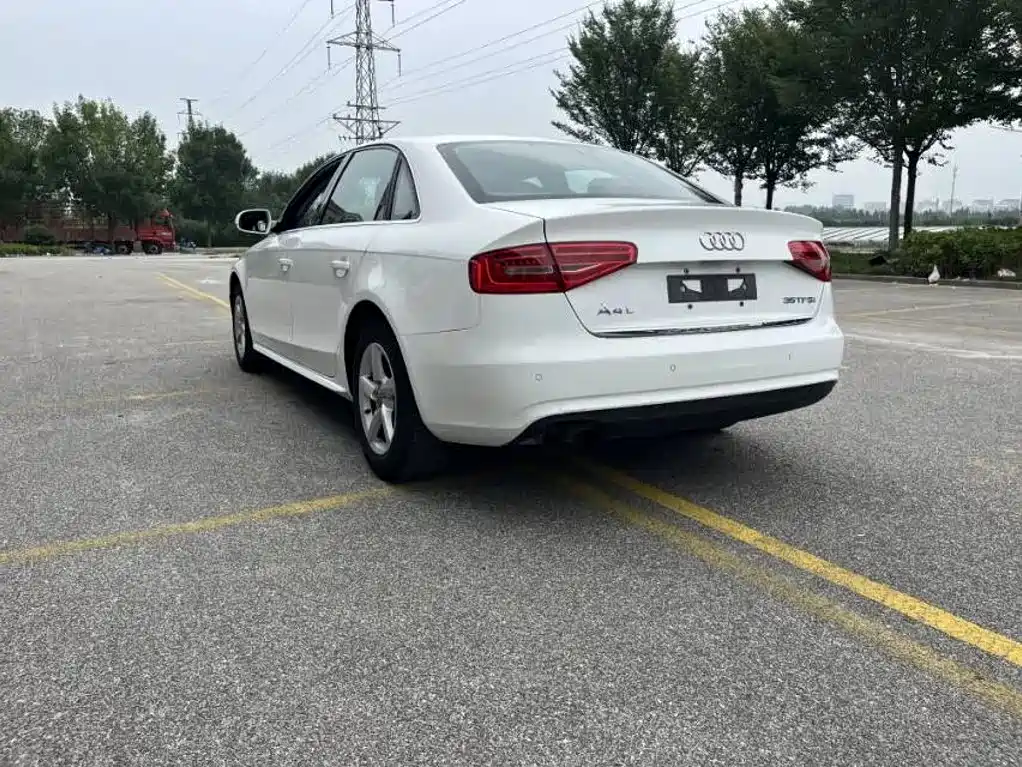 Audi A4L — миниатюра 6