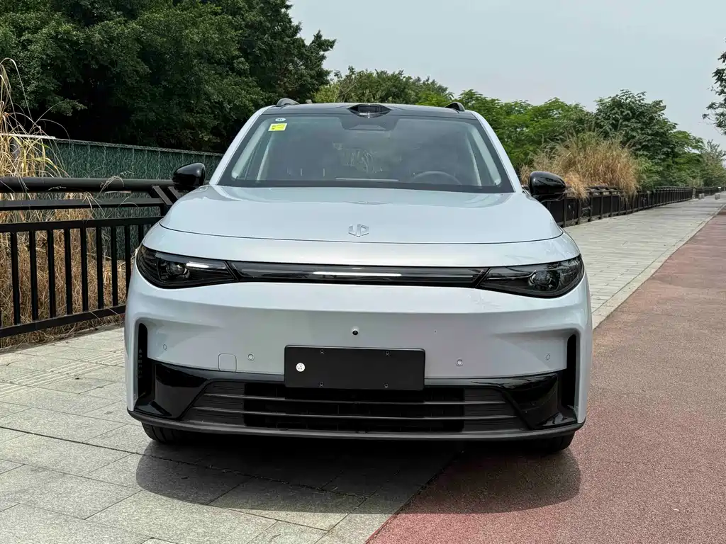 Leapmotor C16 2026 630 6 мест