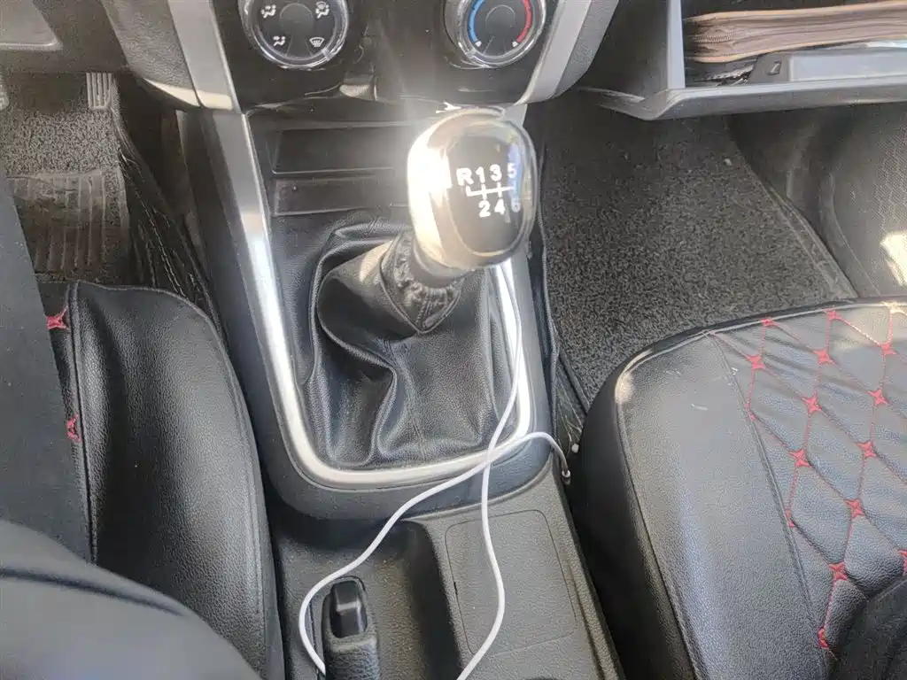 Isuzu Lingtuo — миниатюра 7