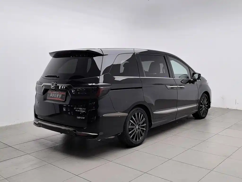 Honda Elysion — миниатюра 2