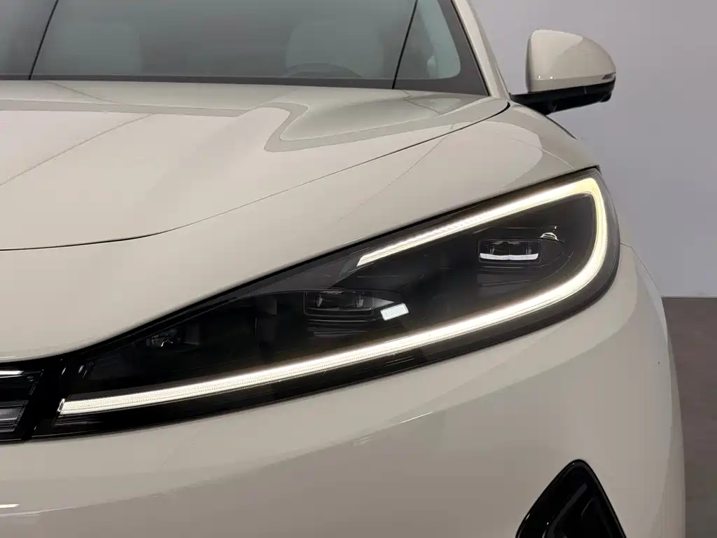 BYD Sealion 05 EV — миниатюра 12