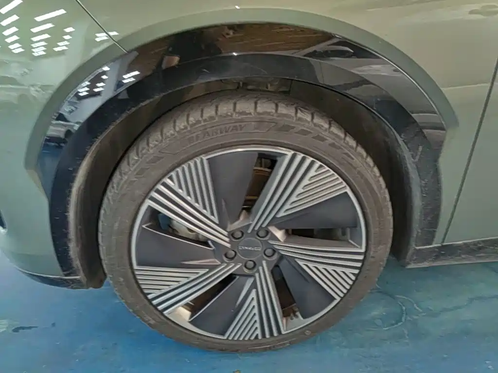 Lynk & Co 08 EM-P — миниатюра 23