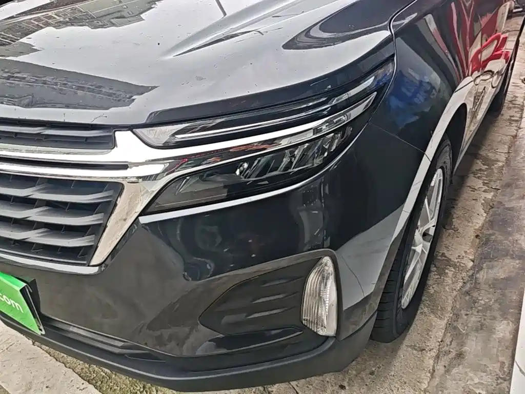 Chevrolet Equinox — миниатюра 24
