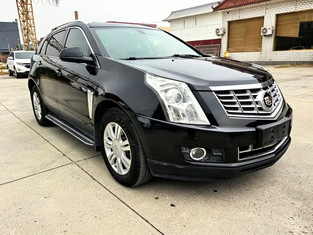 Cadillac SRX — миниатюра 3