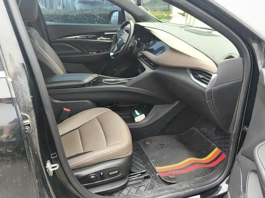 Buick Enclave — миниатюра 8
