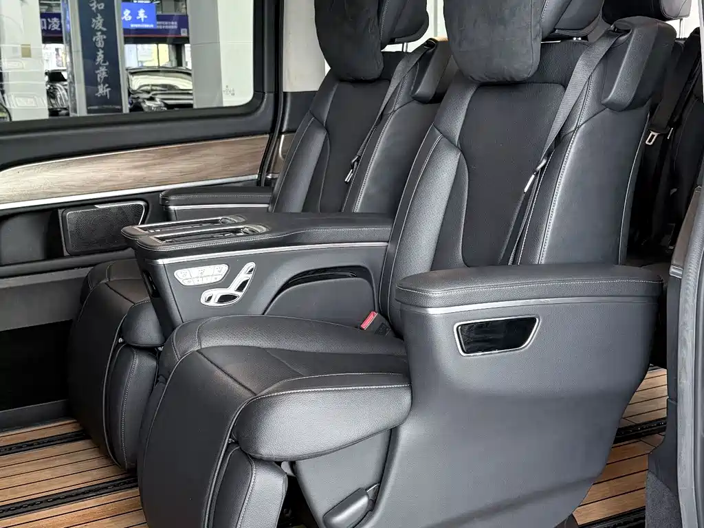 Mercedes-Benz V-Class V 2020 V 260 Luxury