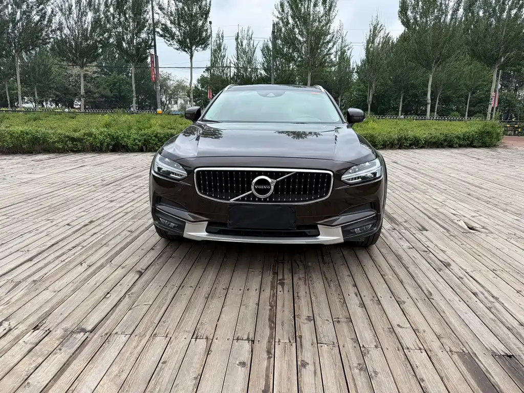 Volvo V90 2019
