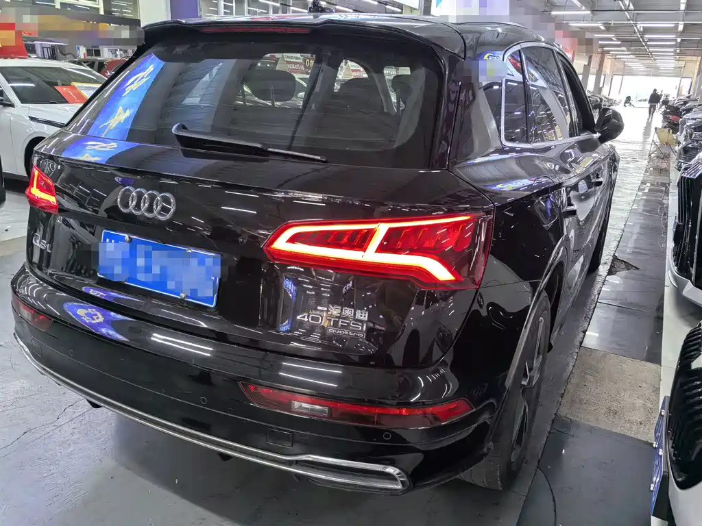 Audi Q5L — миниатюра 6