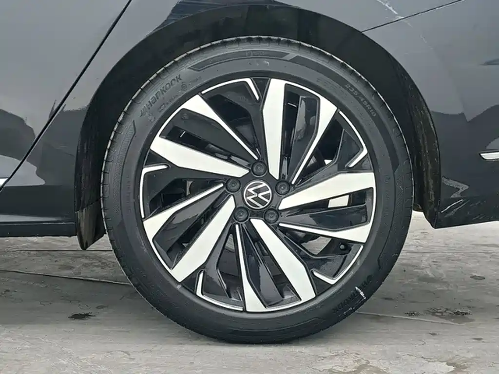 Volkswagen Passat — миниатюра 11