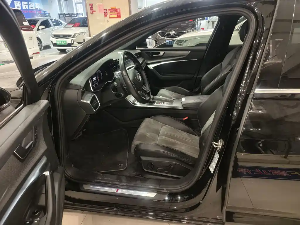 Audi A6L — миниатюра 5