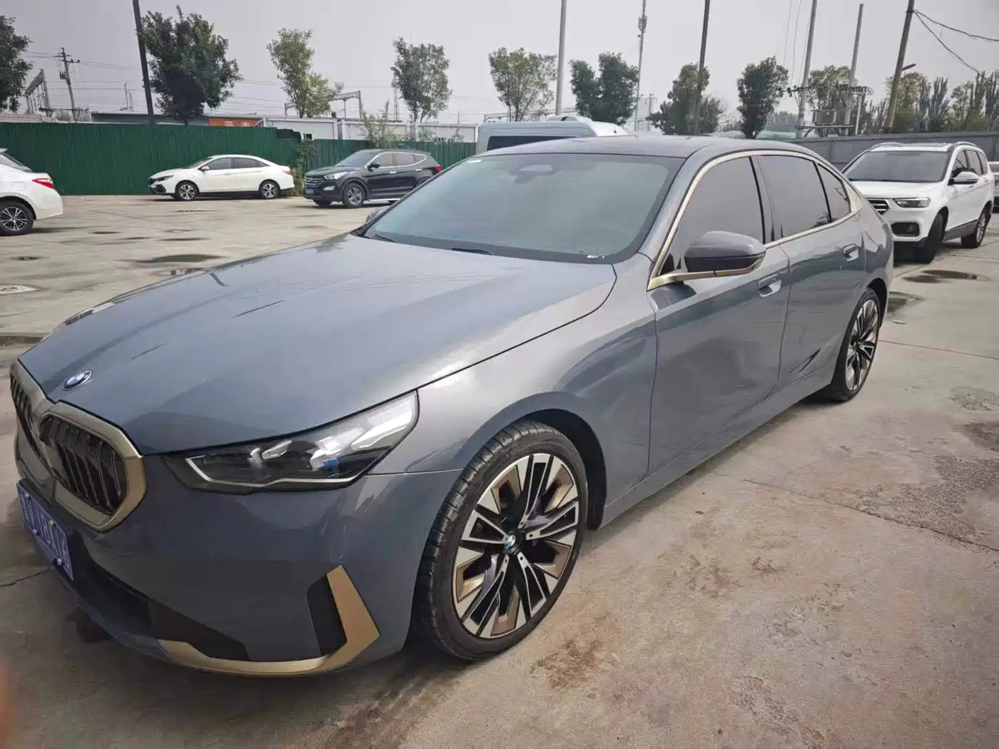 宝马5系 2024款 530Li 尊享型 豪华套装 2024
