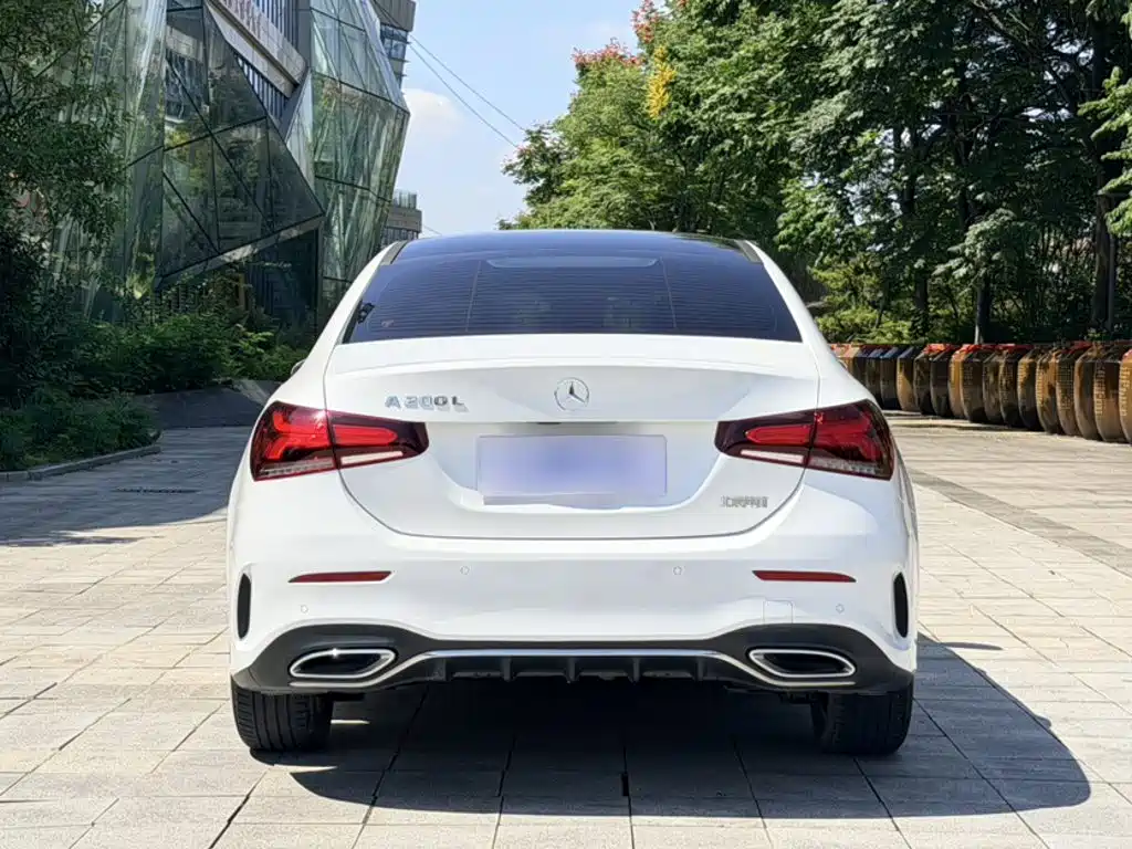 Mercedes-Benz A-Class — миниатюра 6