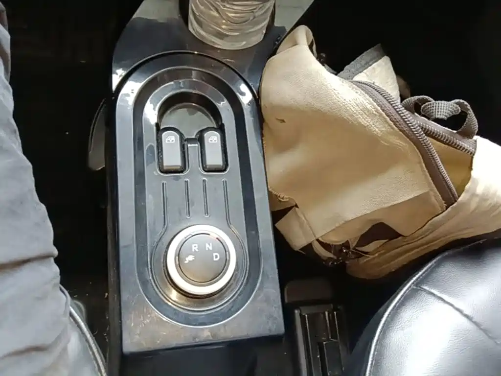 Wuling MINIEV — миниатюра 14