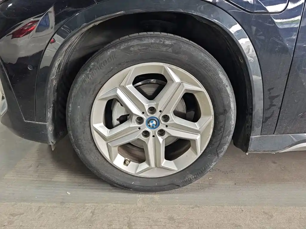 BMW iX1 — миниатюра 23