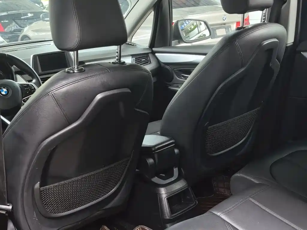 BMW 2 SERIES MULTIFUNCTIONAL STATION WAGON