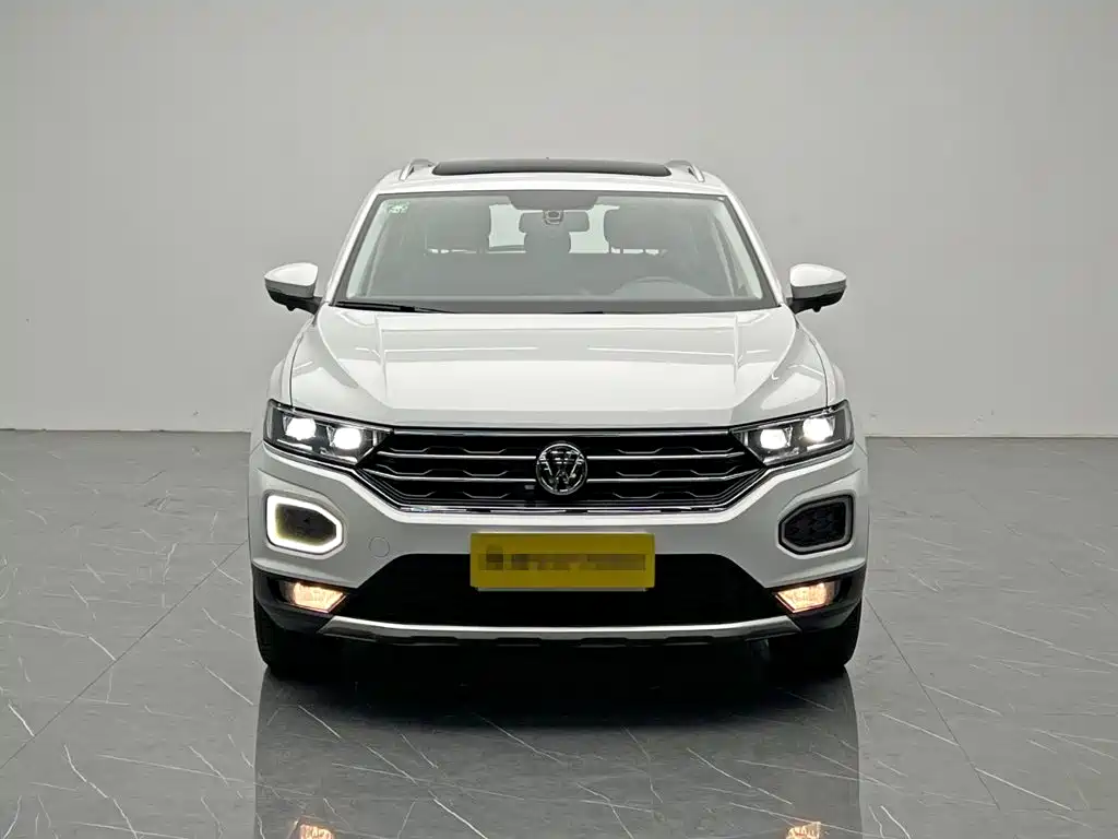 Volkswagen T-Roc — миниатюра 2