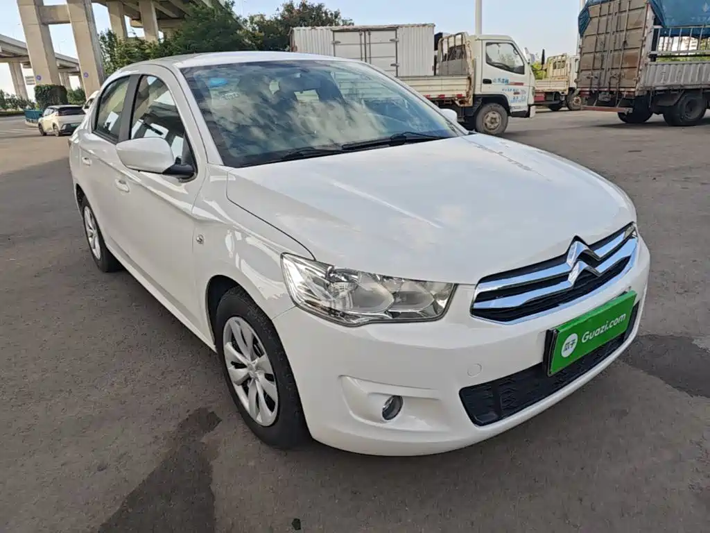 Citroen Elysee — миниатюра 4