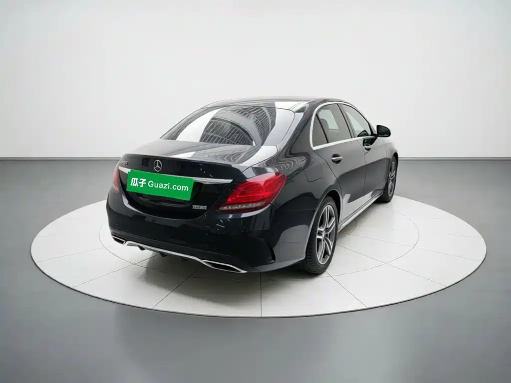 Mercedes-Benz C-Class — миниатюра 5