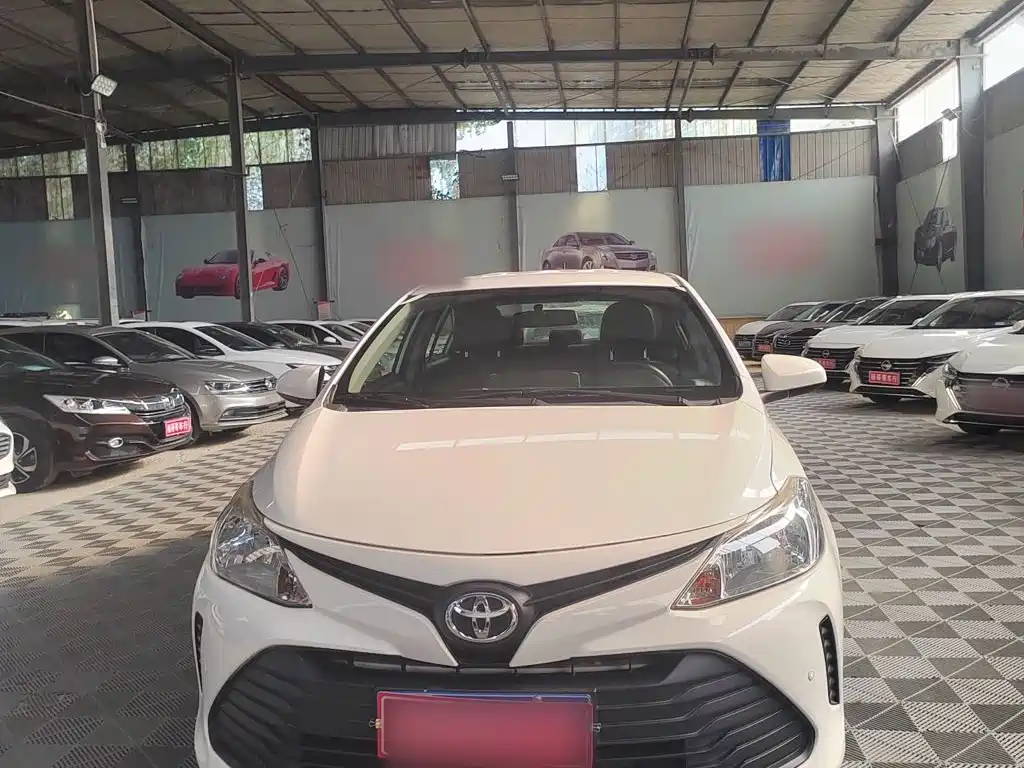 Toyota Vios — миниатюра 5