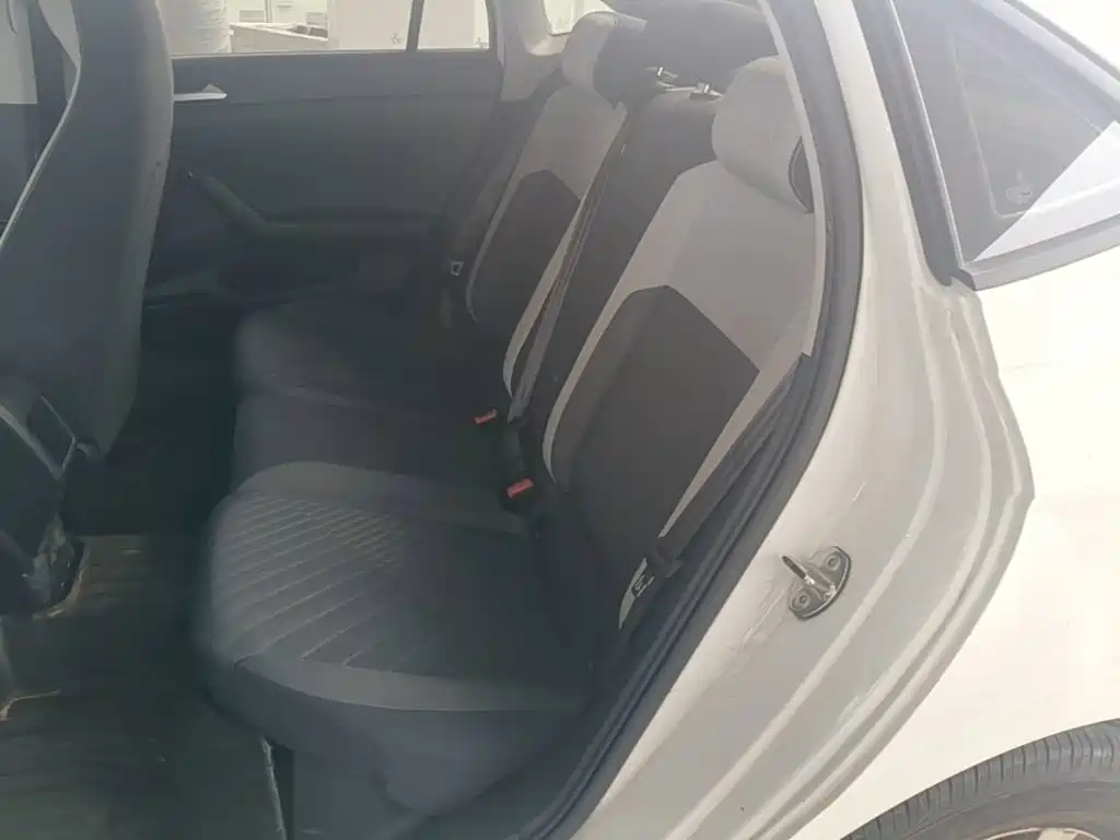 Volkswagen Lavida — миниатюра 17