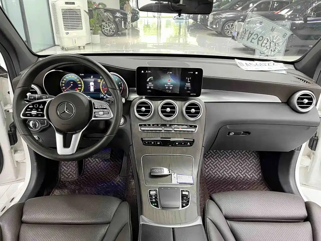 Mercedes-Benz GLC — миниатюра 4