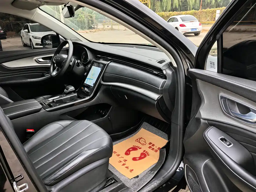 Roewe RX5 MAX — миниатюра 11