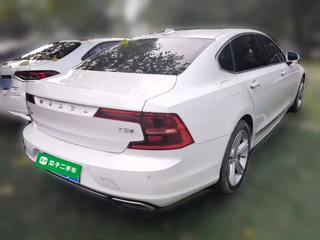 Volvo S90 — миниатюра 4