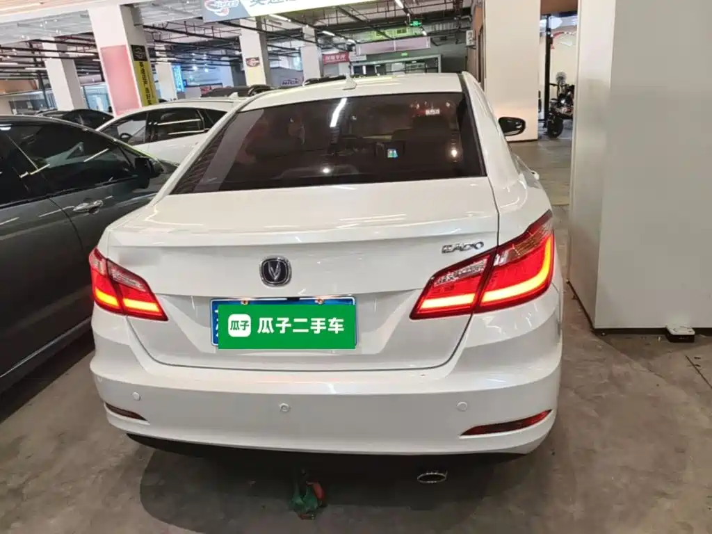 Changan Eado — миниатюра 6