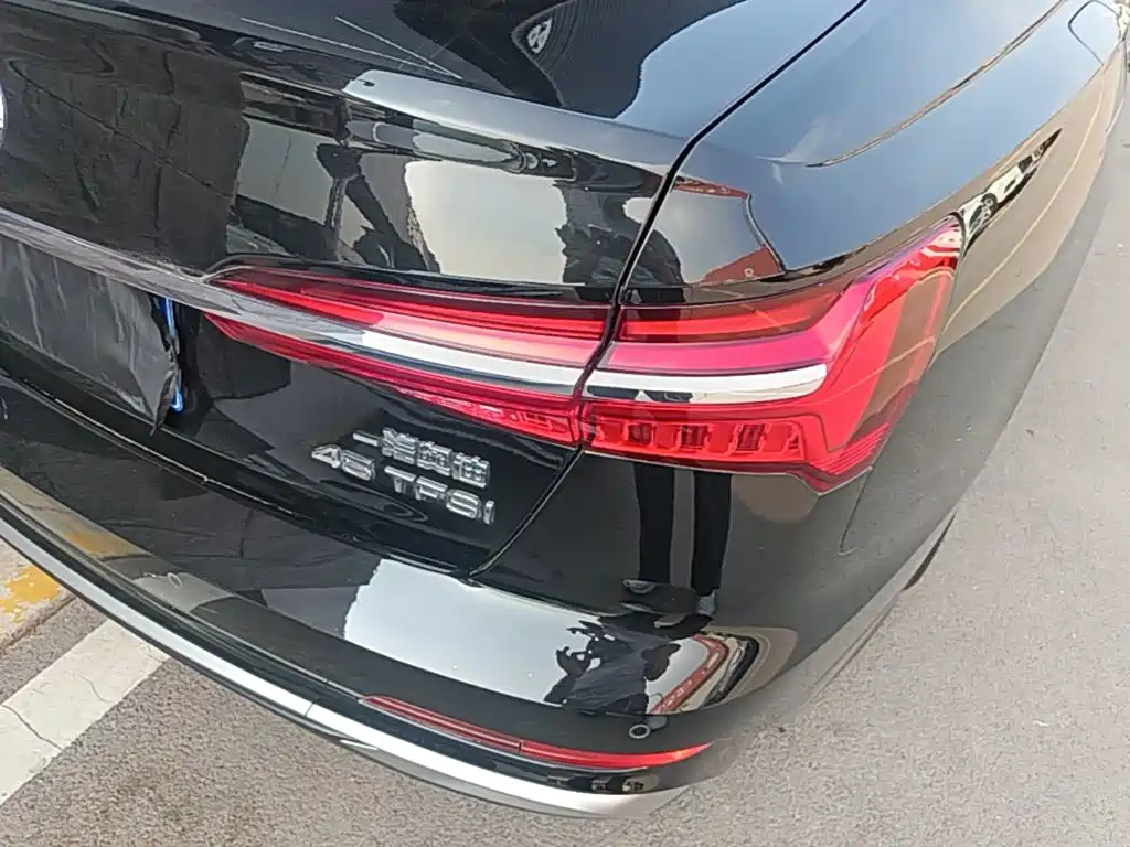 Audi A6L — миниатюра 8