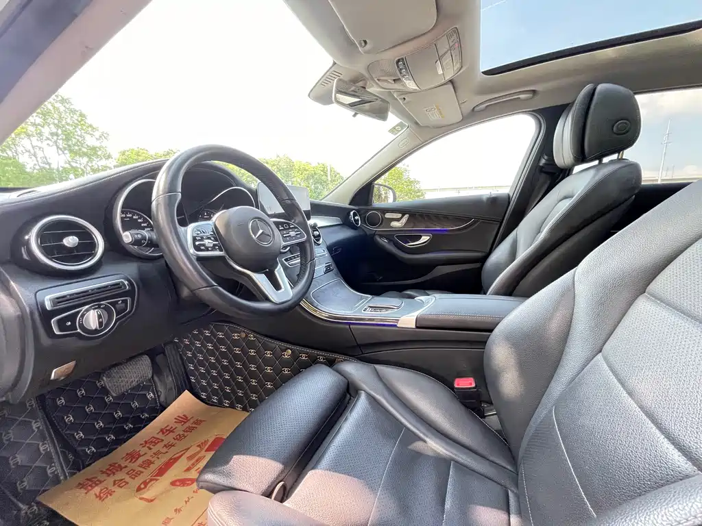 Mercedes-Benz C-Class - фото 8